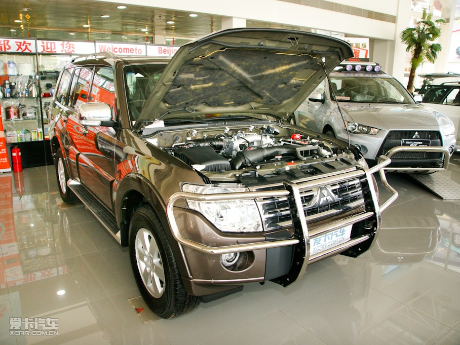 2010() 3.0L ԶӢ