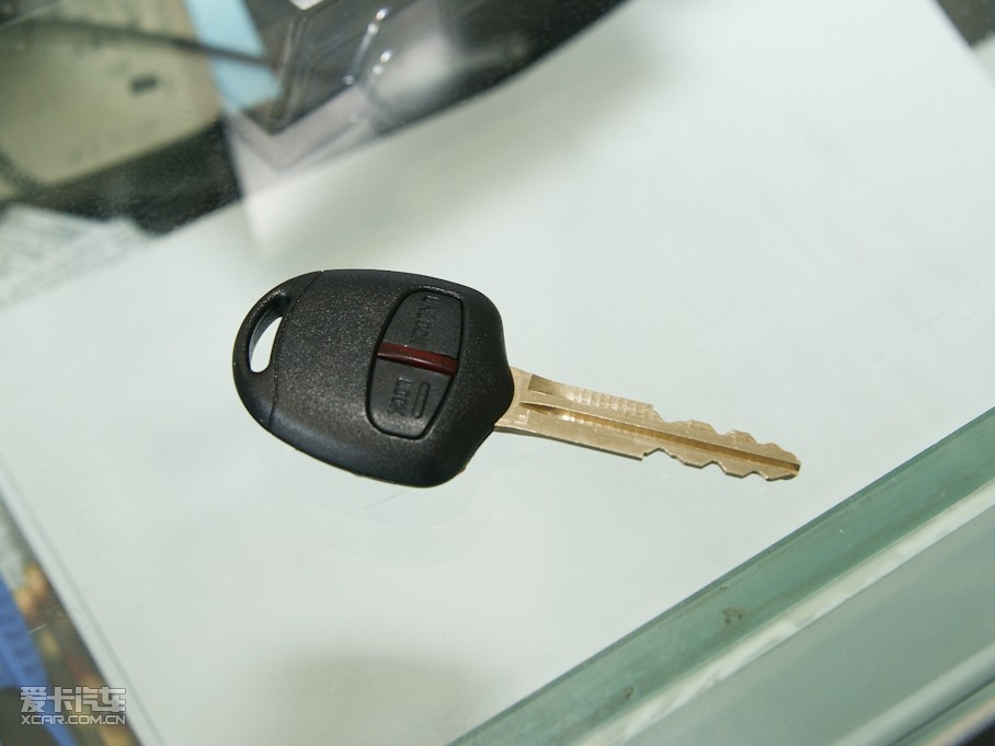 2010() 3.0L ԶӢ