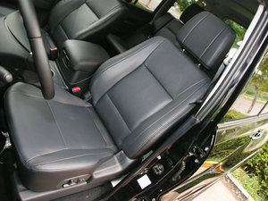 2010款3.8L 自动尊贵版 主驾驶座椅