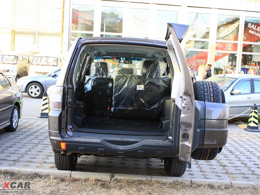 2010() 3.0L Զ