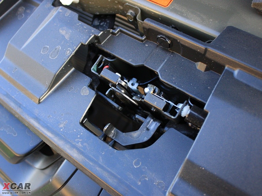 2010() 3.0L Զ