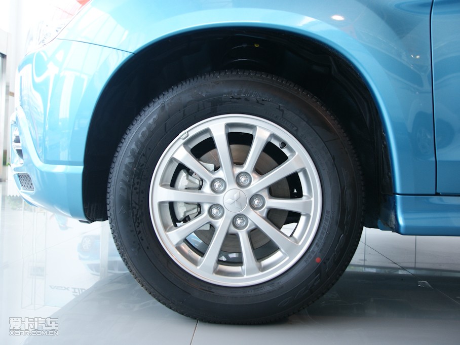 2010��ASX����(�M��) 2.0L �����а�