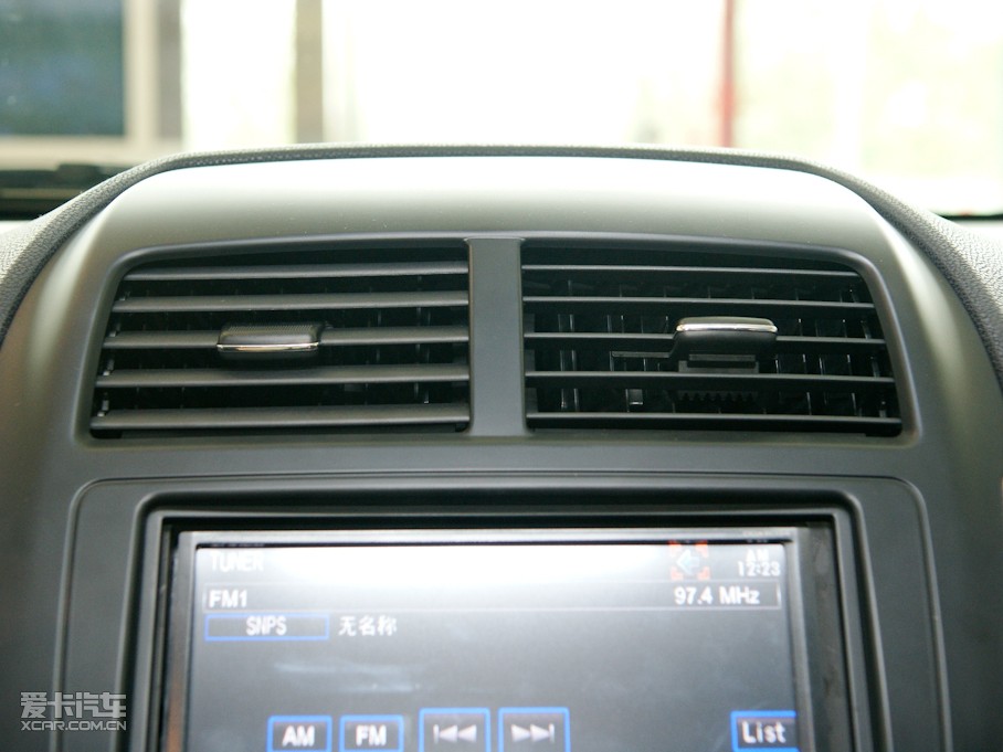 2010A(y)SX(M(jn)) 2.0L (q)а