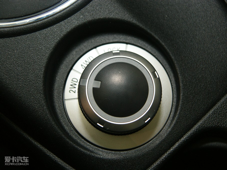 2010��A(y��)SX����(�M(j��n)��) 2.0L ���(q��)���а�