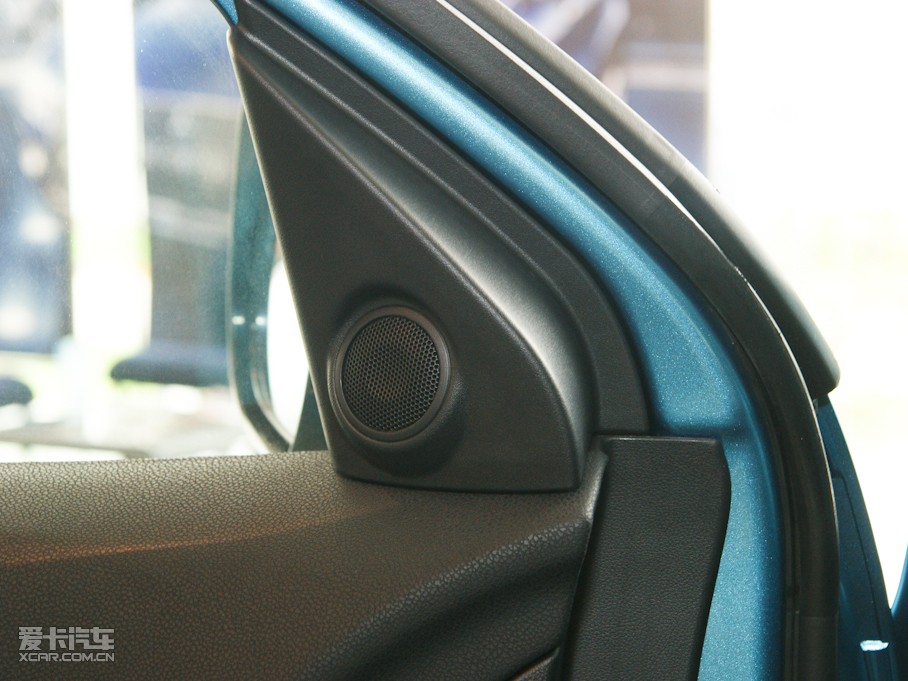 2010A(y)SX(M(jn)) 2.0L (q)а