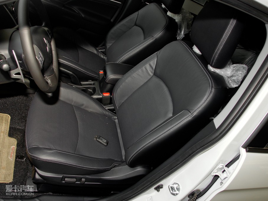 2010��ASX����(�M��) 2.0L ������ݰ�