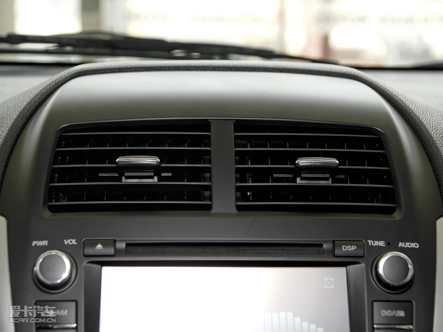 2010��A(y��)SX����(�M(j��n)��) 2.0L ���(q��)���ݰ�