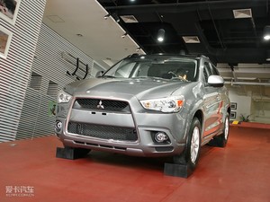 2010款2.0L 四驱劲酷版 整体外观