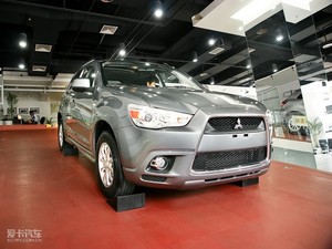 2010款2.0L 四驱劲酷版 整体外观