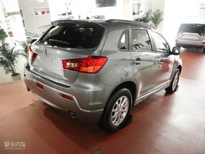 2010款2.0L 四驱劲酷版 整体外观