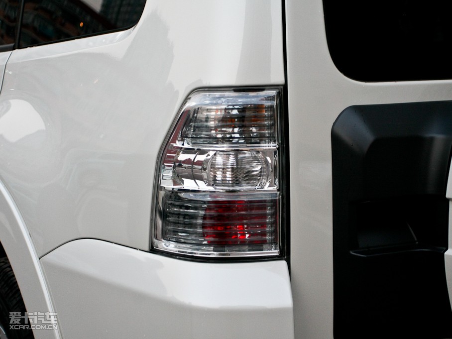 2011_(M(jn)) 3.0L Ԅ(dng)ӢԽ