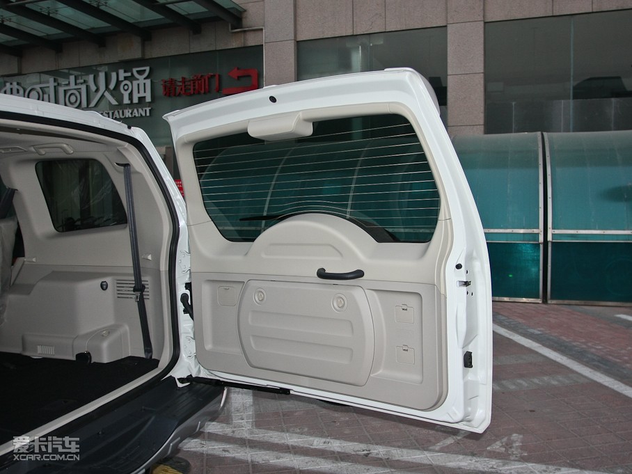 2011_(M) 3.0L ԄӾӢԽ