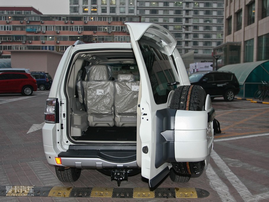 2011_(M) 3.0L ԄӾӢԽ