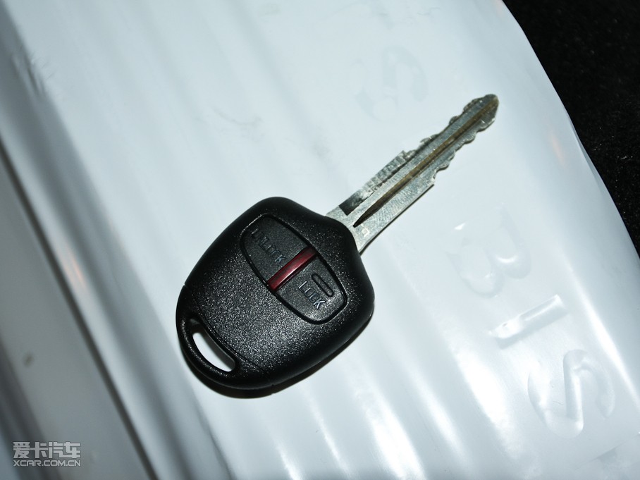 2011_(M) 3.0L ԄӾӢԽ