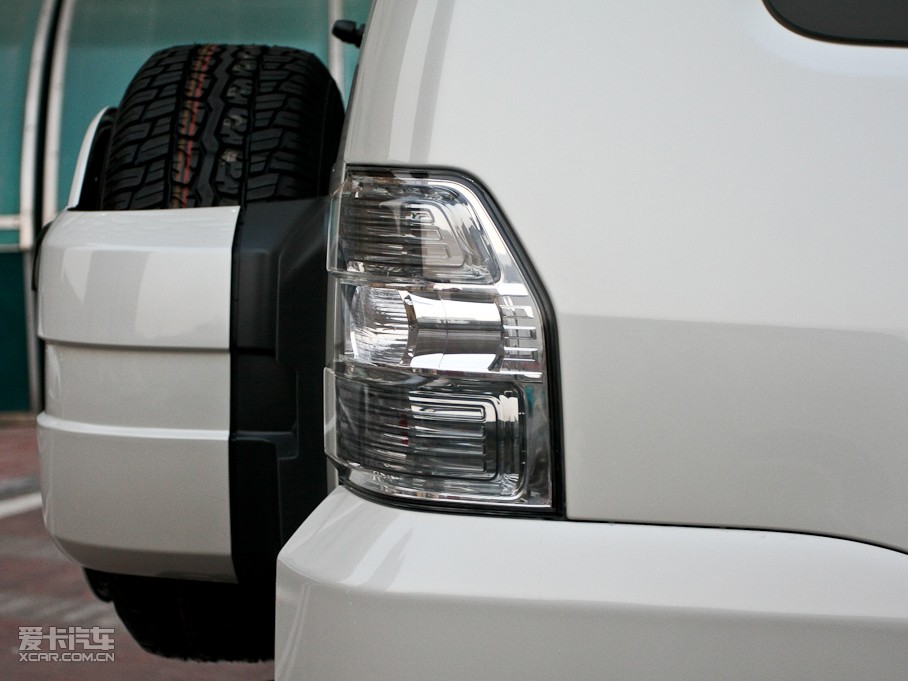 2011_(M(jn)) 3.0L ԄӾӢԽ