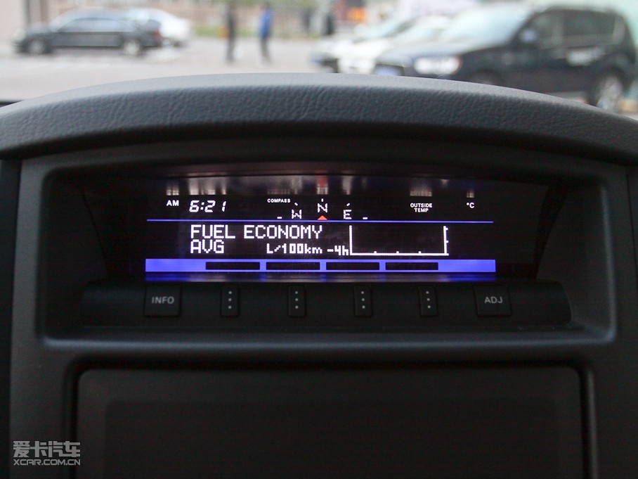 2011_(M) 3.0L ԄӾӢԽ