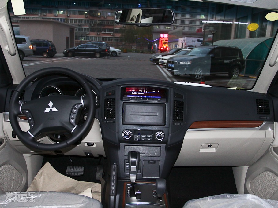 2011_(M) 3.0L ԄӾӢԽ