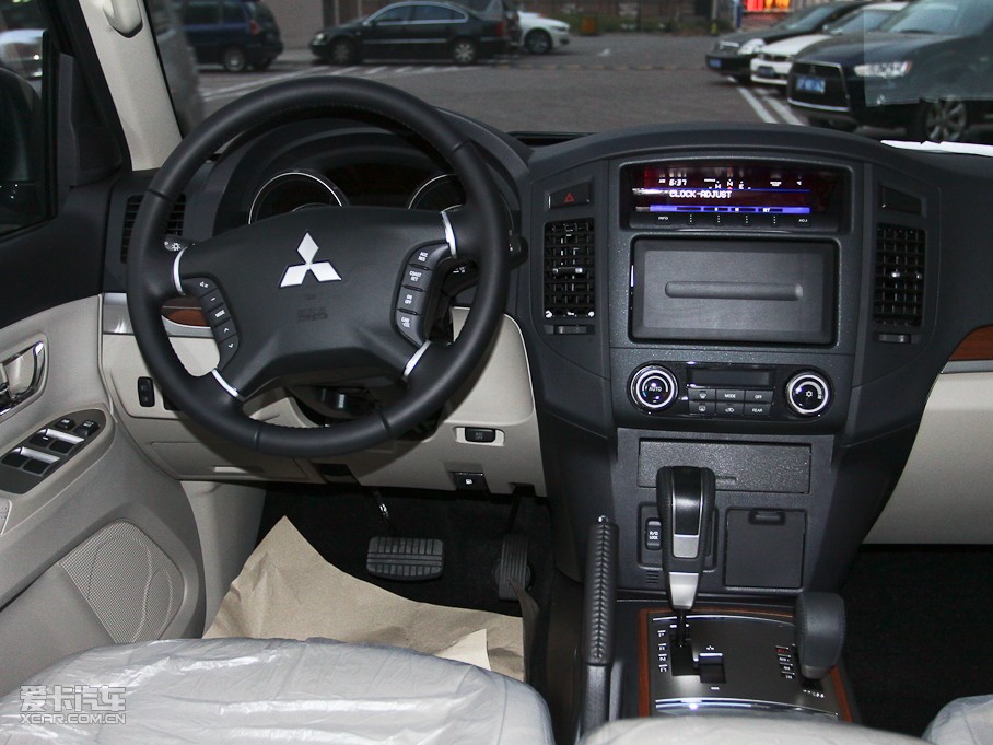 2011_(M) 3.0L ԄӾӢԽ