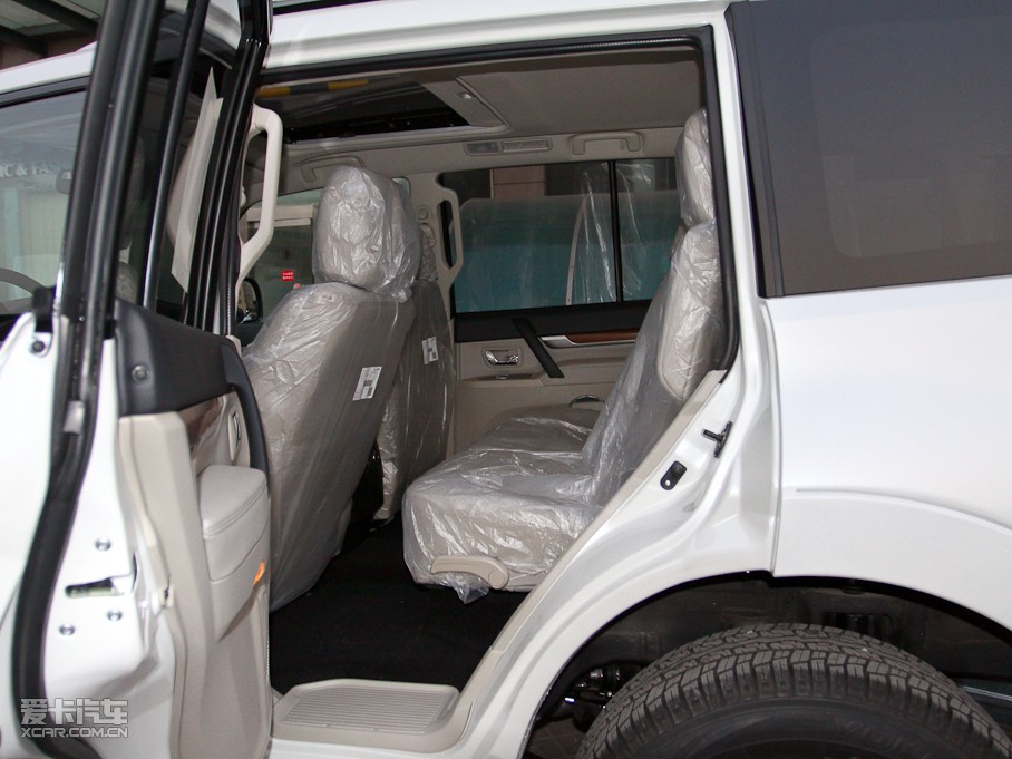 2011_(M) 3.0L ԄӾӢԽ