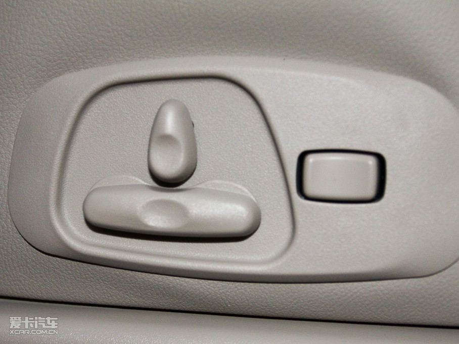 2011_(M(jn)) 3.0L Ԅ(dng)ӢԽ