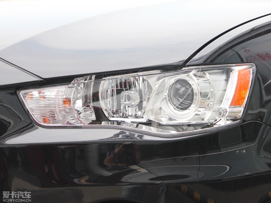 2011W{(ln)£M(jn)ڣ 2.4L CVTr(sh)а