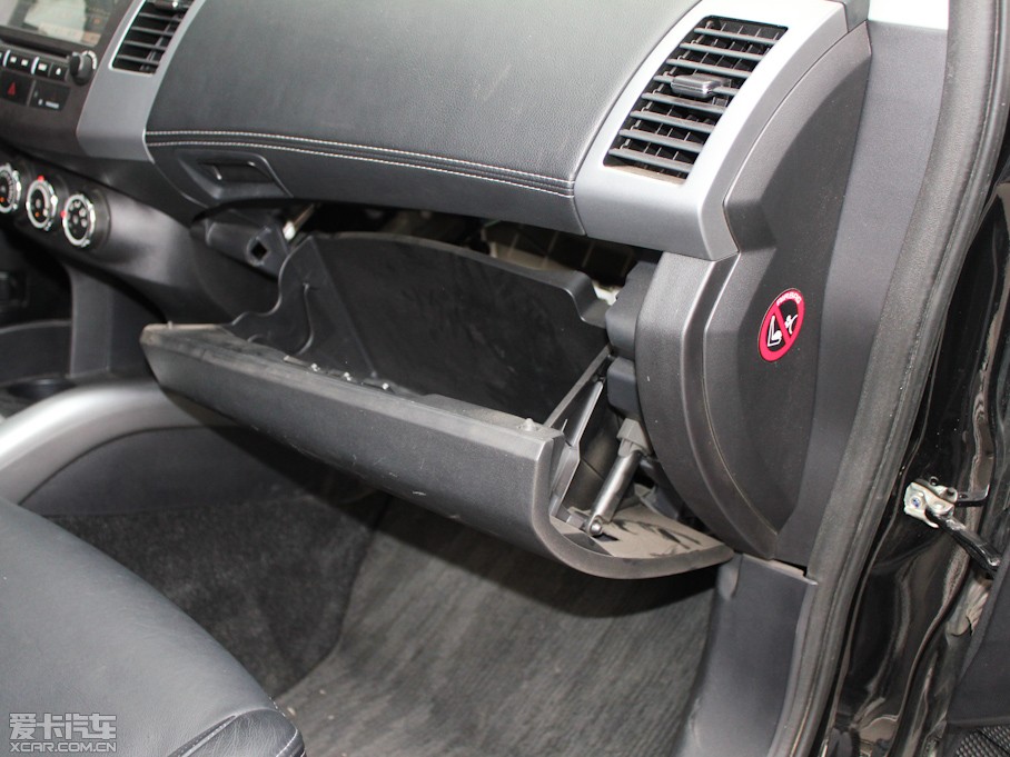 2011W{(ln)£M(jn)ڣ 2.4L CVTr(sh)а