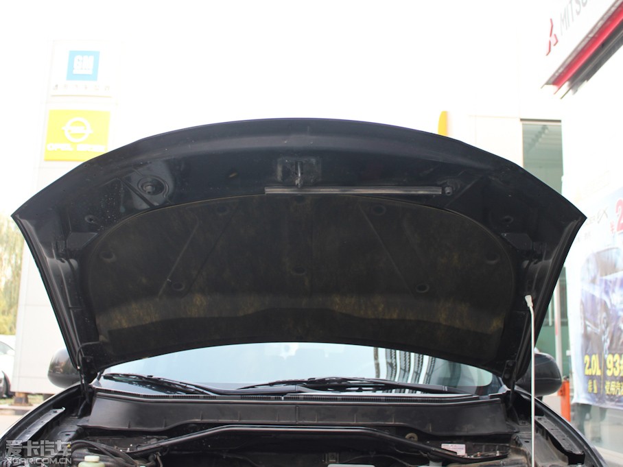 2011W{(ln)£M(jn)ڣ 2.4L CVTr(sh)а