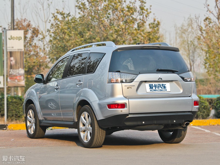 2011W{£Mڣ 2.0L CVTа