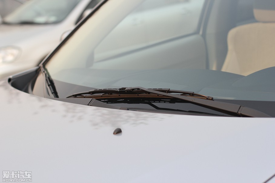 2011W{£Mڣ 2.0L CVTа