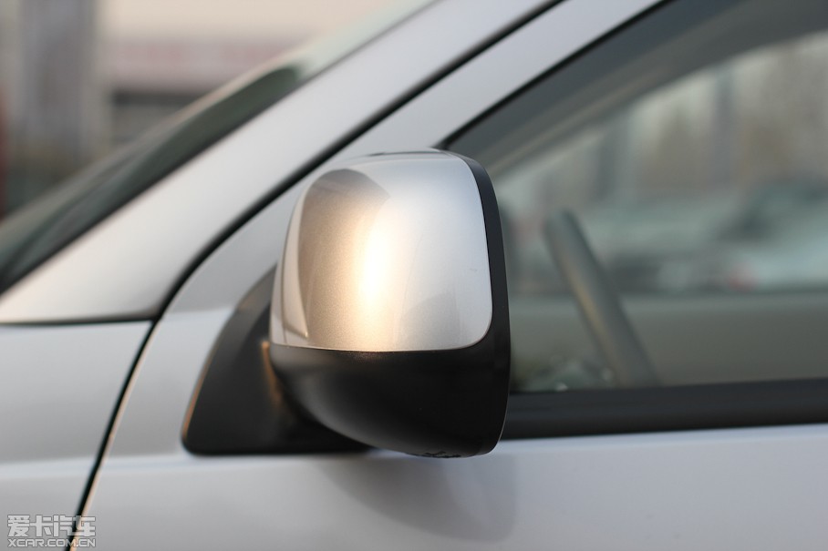 2011W{£Mڣ 2.0L CVTа