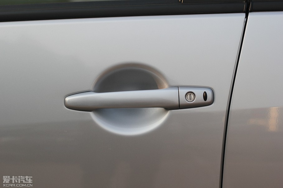 2011W{£Mڣ 2.0L CVTа