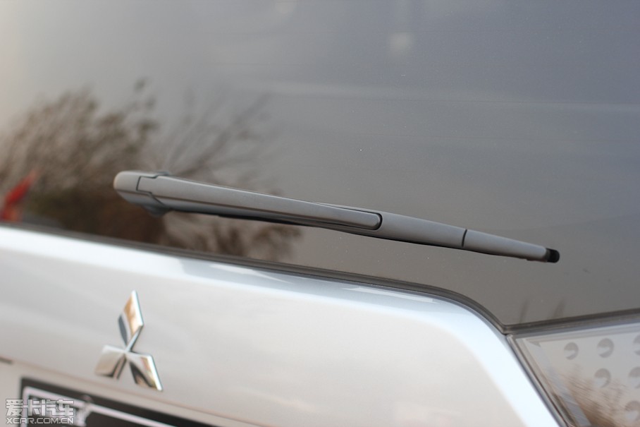 2011W{(ln)£M(jn)ڣ 2.0L CVTа