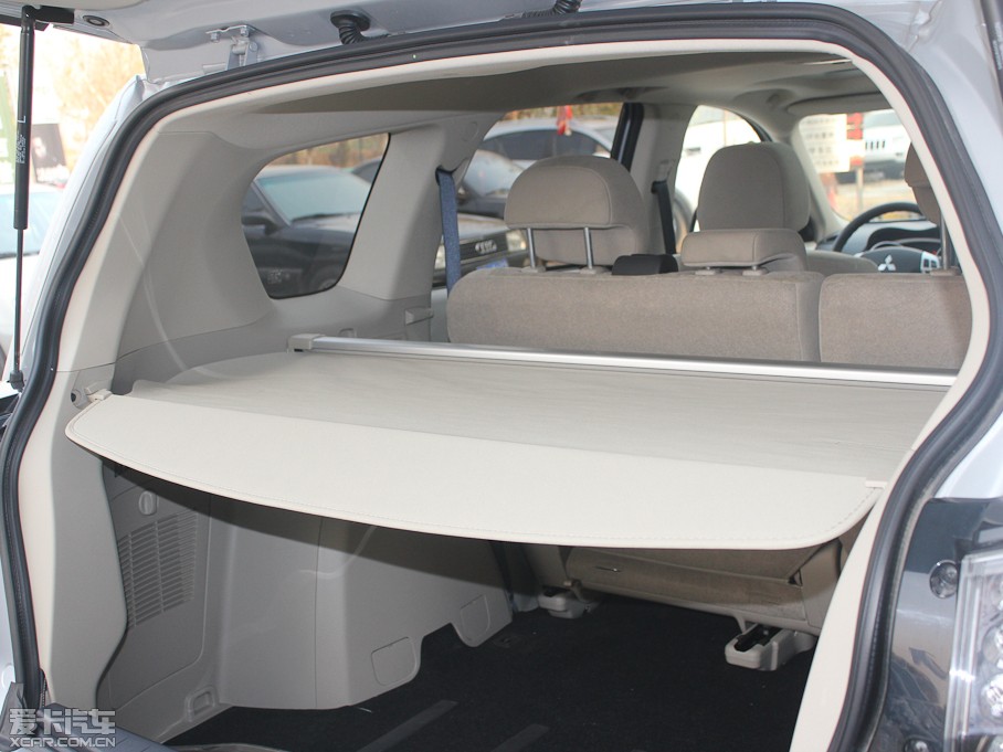 2011W{£Mڣ 2.0L CVTа