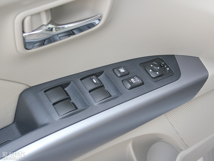 2011W{£Mڣ 2.0L CVTа