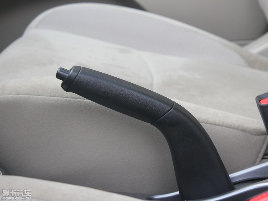 2011W{£Mڣ 2.0L CVTа