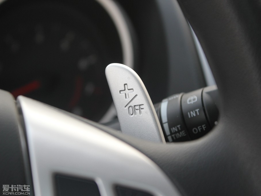 2011W{£Mڣ 2.0L CVTа