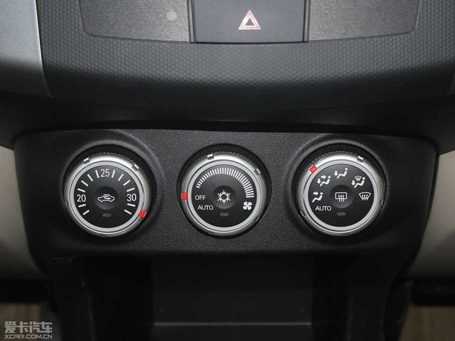 2011W{£Mڣ 2.0L CVTа