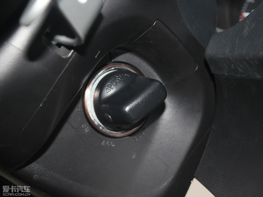 2011W{(ln)£M(jn)ڣ 2.0L CVTа