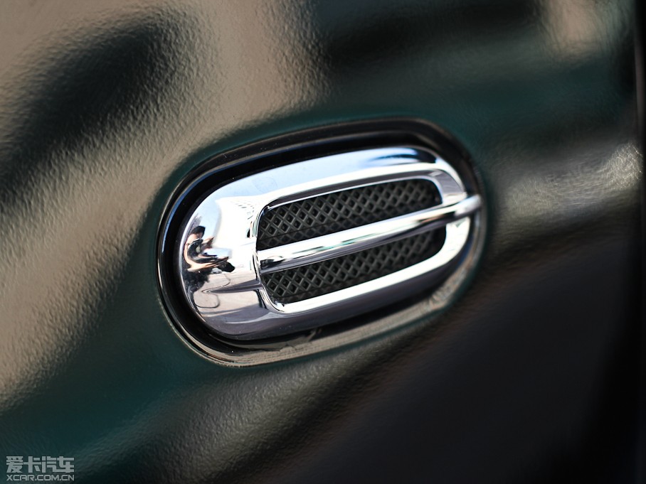 2011_ŕ(M(jn)) 3.0L A(do)