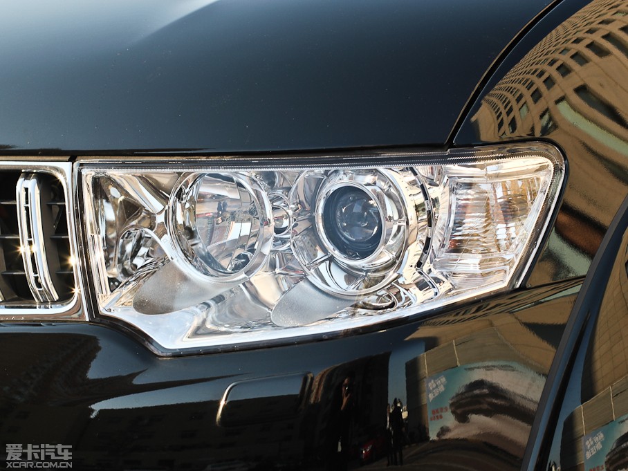 2011_ŕ(M(jn)) 3.0L A(do)