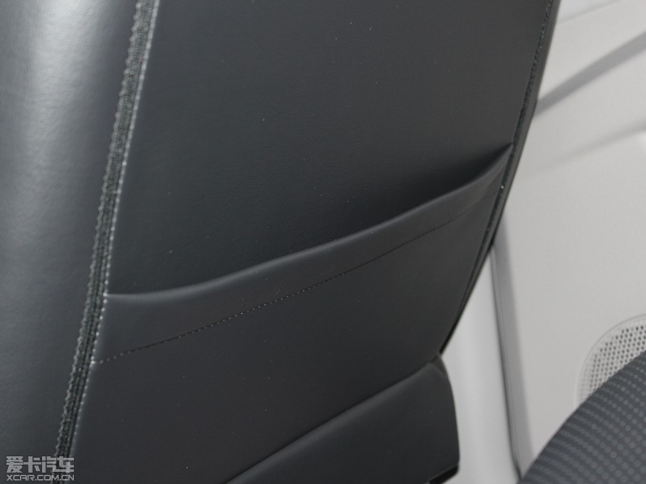 2011_ŕ(M) 3.0L A(do)