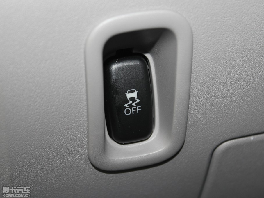 2011_ŕ(M(jn)) 3.0L A(do)