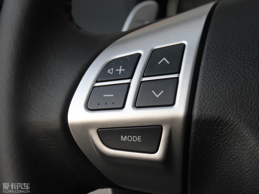 2011_ŕ(M(jn)) 3.0L A(do)