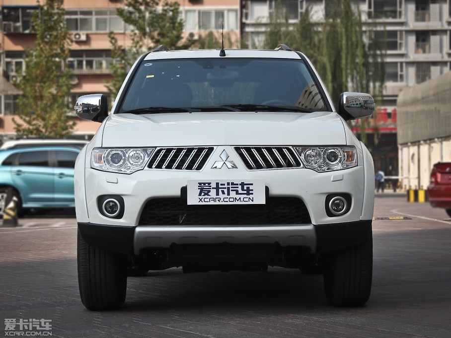 2011_ŕ(M) 3.0L A