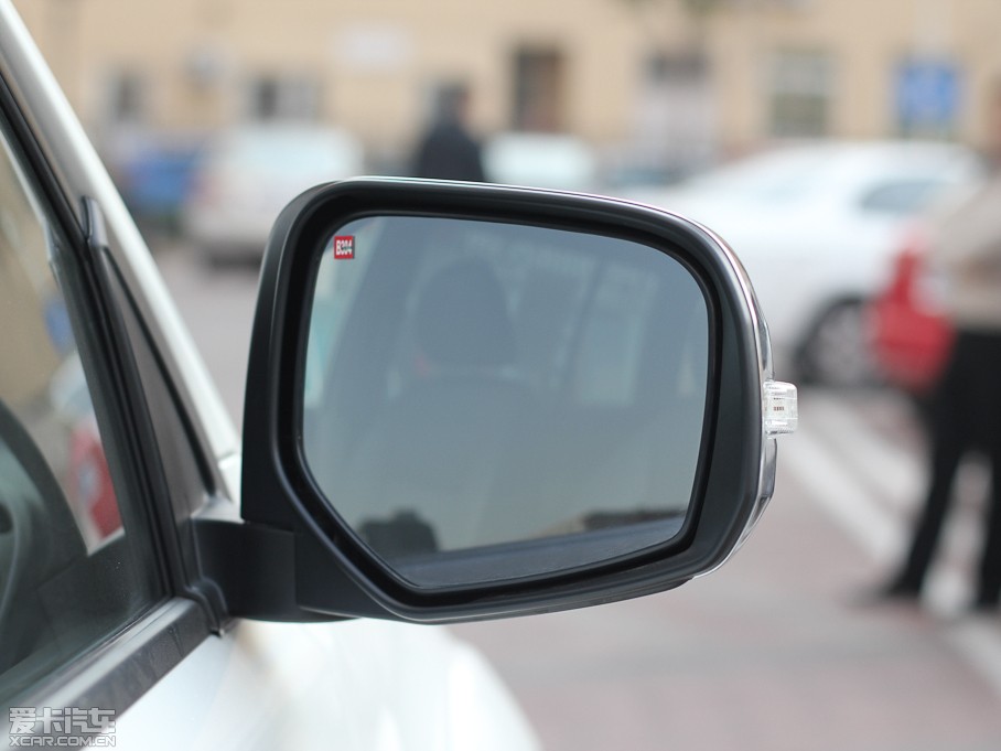 2011_ŕ(M(jn)) 3.0L A(do)