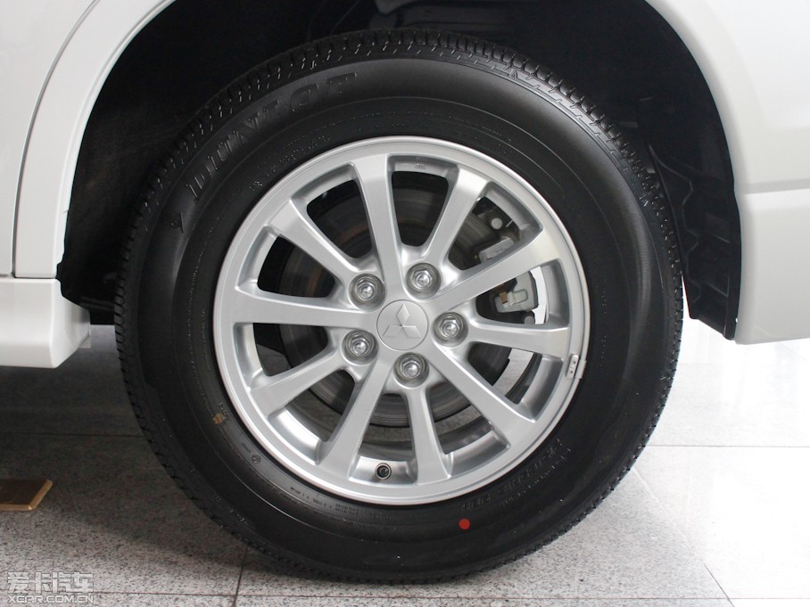 2012A(y)SX(M) 2.0L CVT(q)݌(do)