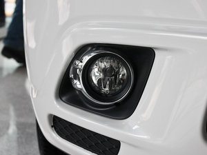 2012款2.0L CVT两驱炫逸导航版 细节外观