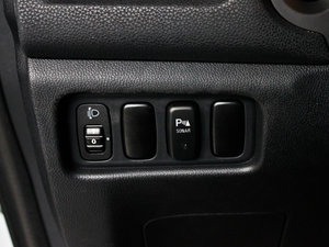 20122.0L CVT݌ п؅^