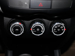 20122.0L CVT݌ п؅^