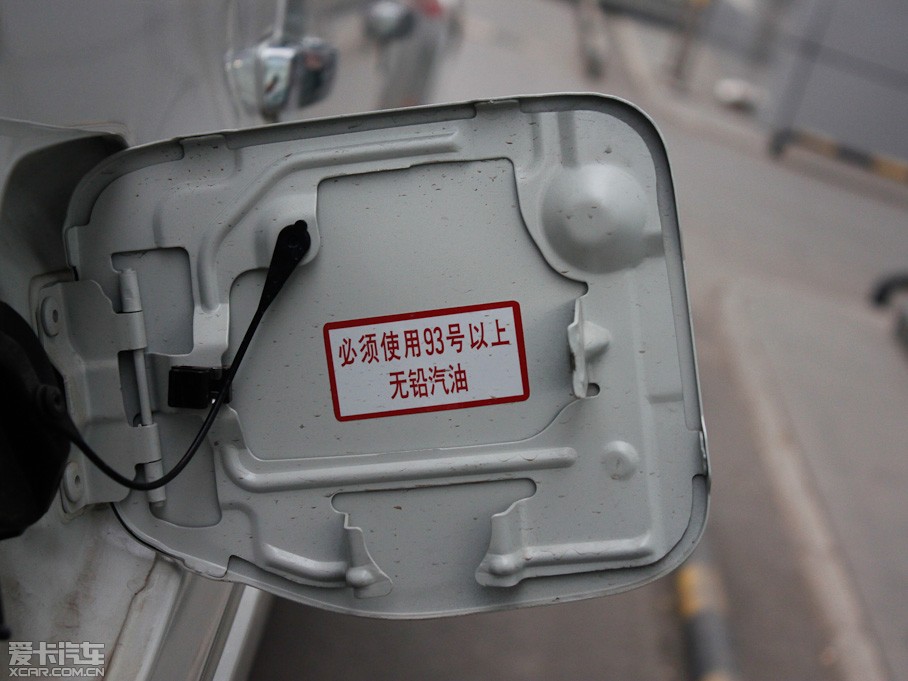 2012_(M(jn)) 3.0L Ԅ(dng)ӢԽ